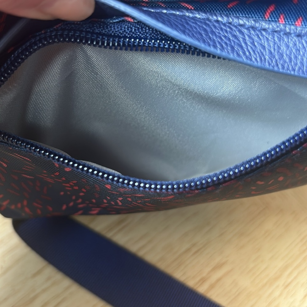 Baggalini Charlotte Crossbody Bag - Picture 7 of 11